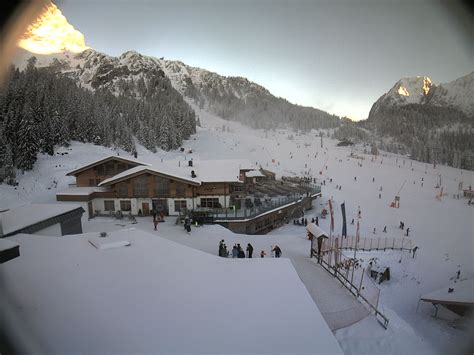 Webcam Ehrwalder Alm, Ehrwalder Almbahn / Ehrwald, 1500m